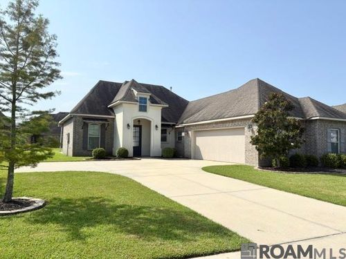6409 Union Dr, Addis, LA, 70710-2433 | Card Image