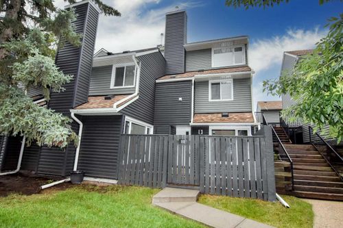 111-25 Glamis Green Sw, Calgary, AB, T3E6T9 | Card Image