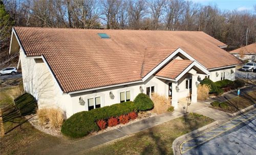 5311 W Village Pkwy, Rogers, AR, 72758-8102 | Card Image