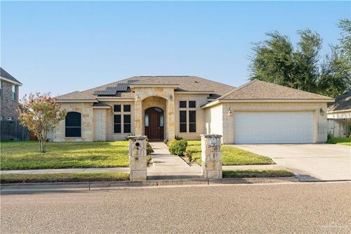 1415 E 29th St, Mission, TX, 78574-3729 | Card Image