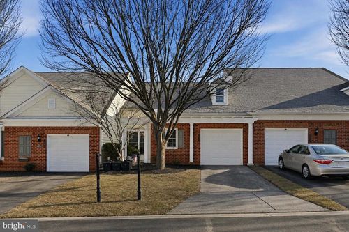 44397 Oakmont Manor Sq, ASHBURN, VA, 20147-3877 | Card Image