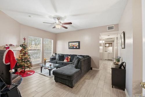 505-8655 Datapoint Dr, San Antonio, TX, 78229-3263 | Card Image