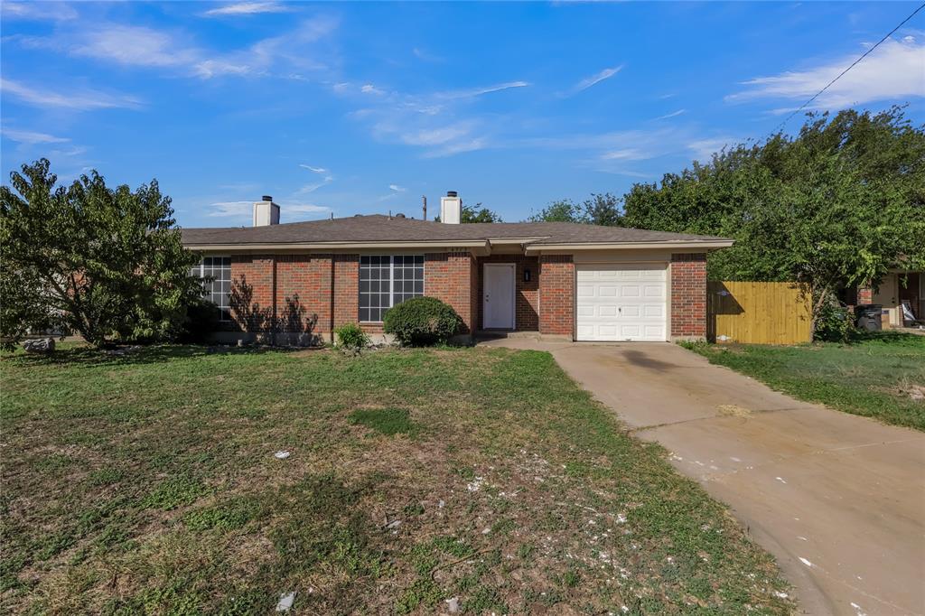 Ebbtide Ct, Fort Worth, TX 76135