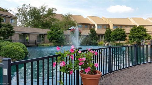 3324 Bermuda Village Dr, Advance, NC, 27006 | Card Image