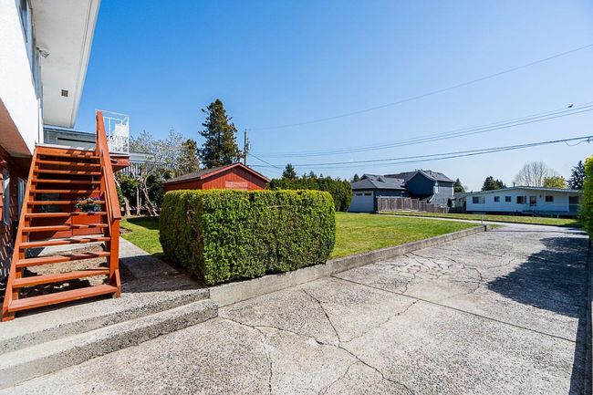 7134 Buchanan Street, House other with 3 bedrooms, 1 bathrooms and 6 parking in Burnaby BC | Image 29