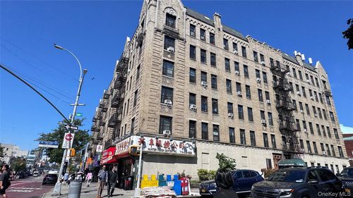 4a-136-05 Sanford Ave, Flushing, NY, 11355-3112 | Card Image