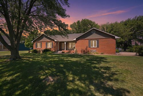 2327 N Forestview St, Wichita, KS, 67223-7022 | Card Image
