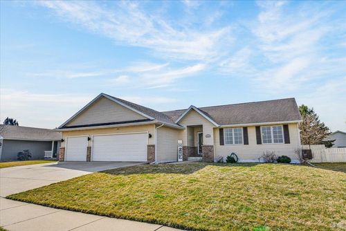 4254 Baybrook Drive, Janesville, WI, 53546 | Card Image