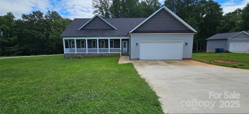305 N C Ave, Maiden, NC, 28650-1179 | Card Image