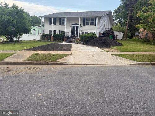 4407 Braeside Ct, LANHAM, MD, 20706-1921 | Card Image