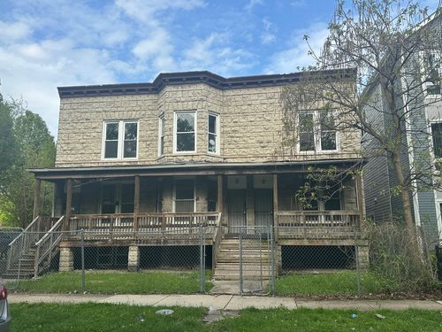 6025 S Green St, Chicago, IL, 60621-2109 | Card Image