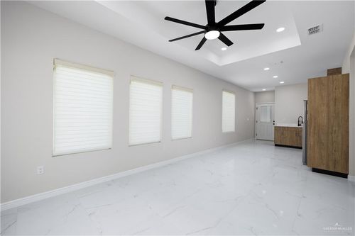 apt-a-5335 Vision St, Rio Grande City, TX, 78582-2362 | Card Image