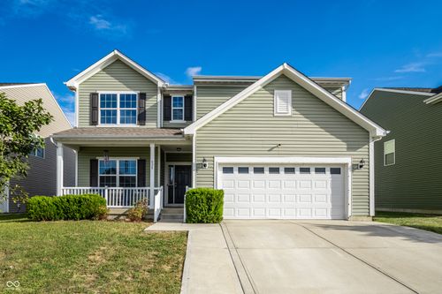 828 Blue Ash Trl, Greenwood, IN, 46143-5568 | Card Image