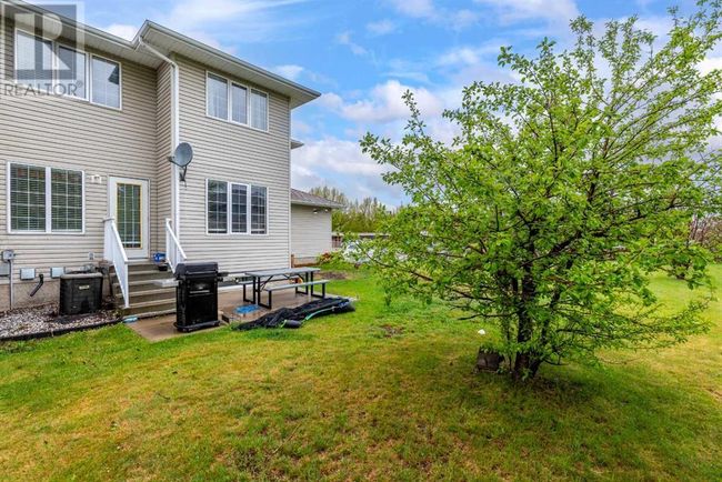 7 - 4501 39 St, Townhouse with 3 bedrooms, 3 bathrooms and 4 parking in Lloydminster SK | Image 4