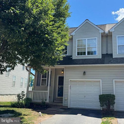 624 Onward Ave, PHOENIXVILLE, PA, 19460-5926 | Card Image