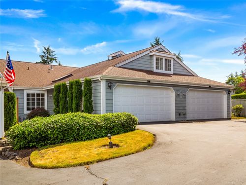 38e-6020 N Highlands Pkwy, Tacoma, WA, 98406-2154 | Card Image