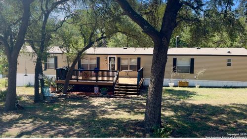 270 Buckhorn Dr, Canyon Lake, TX, 78133-4218 | Card Image