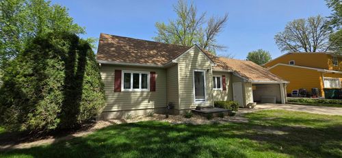 1208 Kent Ave, Albert Lea, MN, 56007-3564 | Card Image