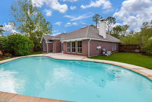 1638 Almond Brook Ln, Houston, TX, 77062-8018 | Card Image