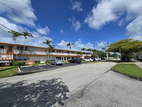 19p-1000 Sw 10th Ave, Hallandale Beach, FL, 33009 | Card Image