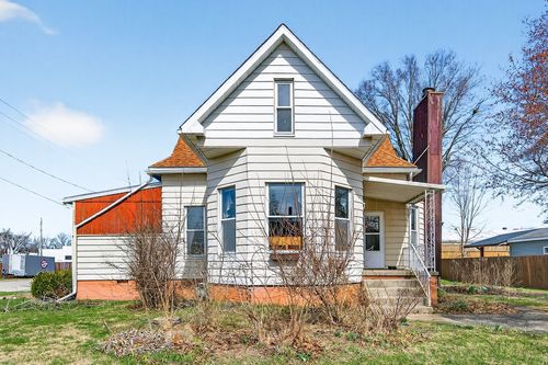 906 Peoria St, Lincoln, IL, 62656-2156 | Card Image