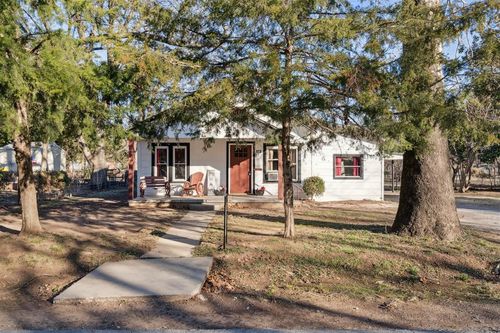 111 W Nabor St, Marlow, OK, 73055-1841 | Card Image