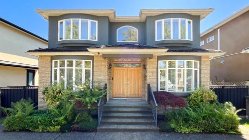 2802 E 45th Ave, Vancouver, BC, V5R3C4 | Card Image