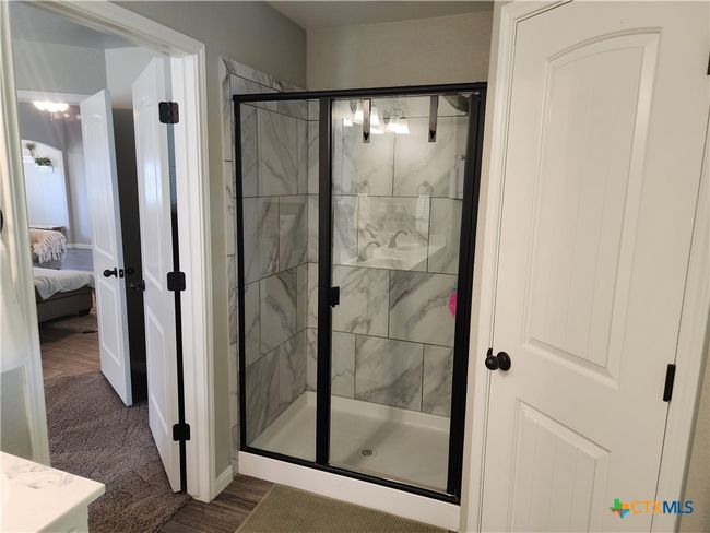 2566 Belle Hubbard Trl, House other with 4 bedrooms, 2 bathrooms and null parking in Belton TX | Image 15
