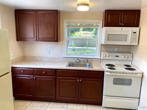 2-4821 Vermont Ave, Lake Worth, FL, 33461-5048 | Card Image