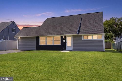 47 Mintleaf Rd, LEVITTOWN, PA, 19056-3625 | Card Image