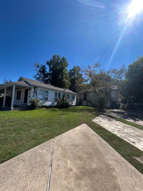 527 E Main St, El Dorado, AR, 71730-6274 | Card Image