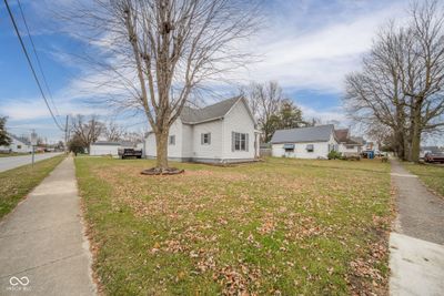 Wide view corner property | Image 2