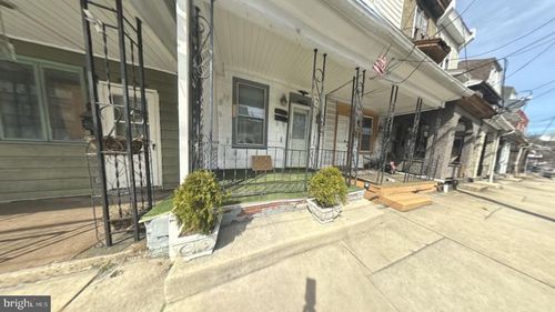 518 Bear Valley Ave, SHAMOKIN, PA, 17872-6351 | Card Image