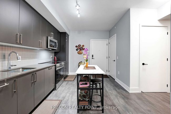 322 - 2450 Old Bronte Rd, Condo with 2 bedrooms, 2 bathrooms and null parking in Oakville ON | Image 9