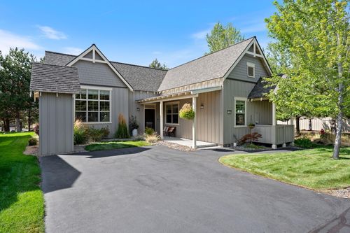 11030 Desert Sky Loop, Redmond, OR, 97756-7096 | Card Image