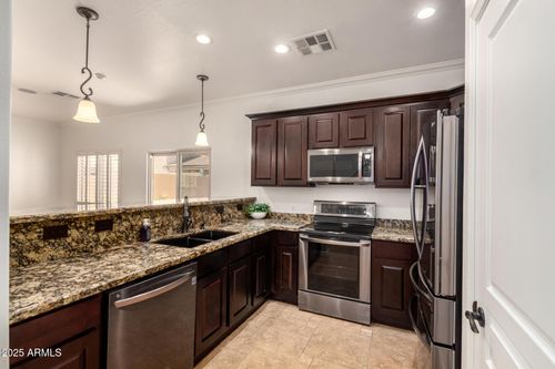 8838 W Aster Dr, Peoria, AZ, 85381-8138 | Card Image