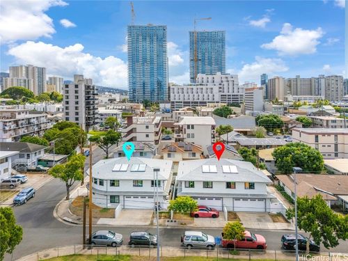 827 Alder St, Honolulu, HI, 96814-2220 | Card Image
