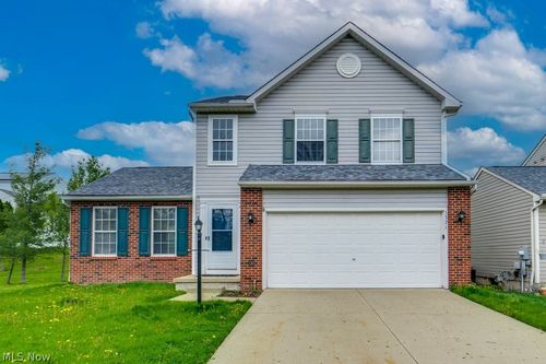 3371 Sleepy Hollow Rd, Brunswick, OH, 44212-4911 | Card Image