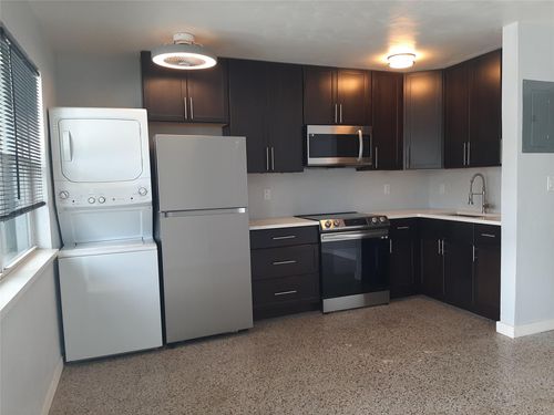 apt-3-301 Ne 23rd St, Wilton Manors, FL, 33305-1154 | Card Image
