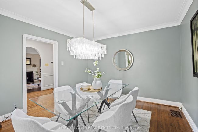 14 Lawnhurst Blvd, House other with 5 bedrooms, 3 bathrooms and 2 parking in Toronto ON | Image 17