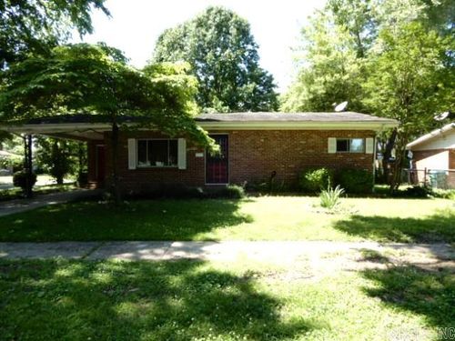 810 Bushy Ave, Caruthersville, MO, 63830-1962 | Card Image
