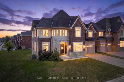 12 Thompson Way, Springwater, ON, L9X2A5 | Card Image