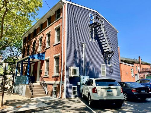 335 Saint John St, New Haven, CT, 06511-4975 | Card Image