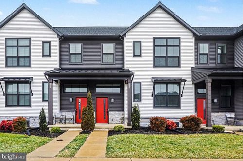 205 Estate Dr, MECHANICSBURG, PA, 17055-4531 | Card Image