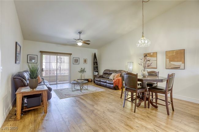 UNIT-203 - 10553 Pine Pointe Ave, Condo with 2 bedrooms, 2 bathrooms and null parking in Las Vegas NV | Image 6