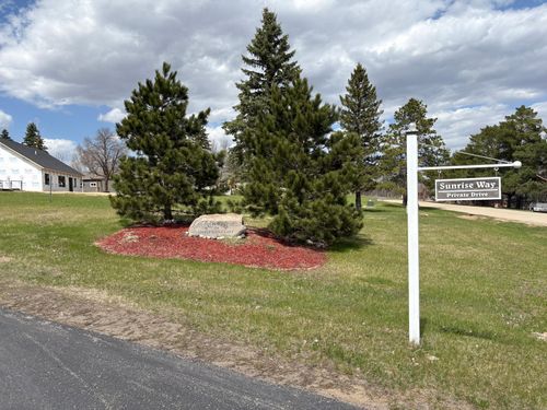 20615 County Highway 21, Detroit Lakes, MN, 56501-7817 | Card Image