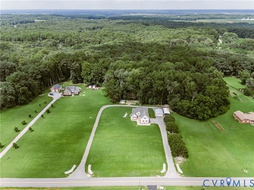 2018 Old Church Rd, Mechanicsville, VA, 23111-6035 | Card Image