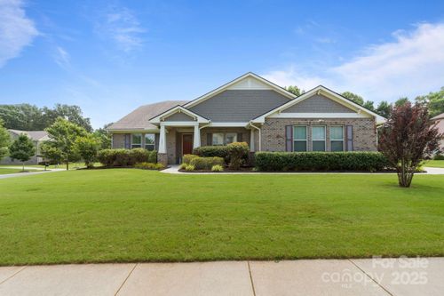 1001 Manorwyck Farms Dr, Waxhaw, NC, 28173-5016 | Card Image