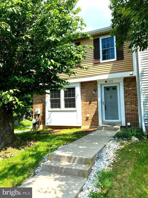 1772 Springfield Ln, FREDERICK, MD, 21702-3067 | Card Image