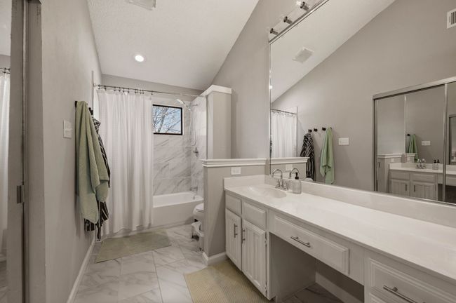 APT-3004 - 2204 W Park Blvd, Condo with 3 bedrooms, 3 bathrooms and null parking in Plano TX | Image 19